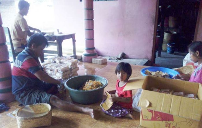 Pengusaha Keripik Tempe di Ngawi Berharap Perhatian dari Pemkab