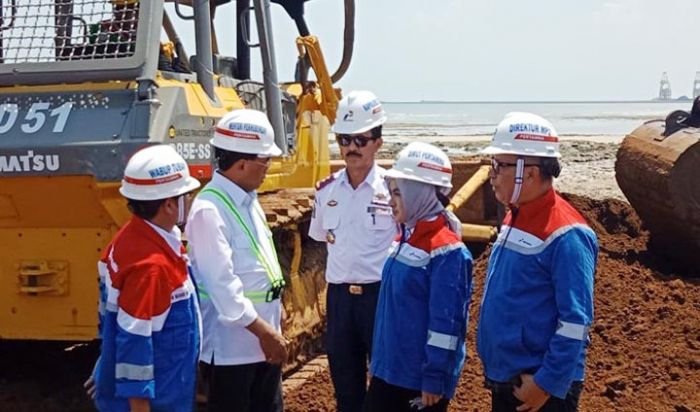 Pertamina Bakal Bangun Pelabuhan 500 Meter untuk Keperluan Kilang Tuban Pertamina Bakal Bangun Pelabuhan 500 Meter untuk Keperluan Kilang Tuban
