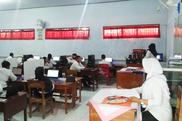 Kali Pertama, 383 Peserta Kejar Paket C di Kota Blitar Ikuti UNBK Kali Pertama, 383 Peserta Kejar Paket C di Kota Blitar Ikuti UNBK