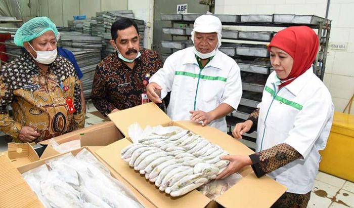 Khofifah: Tingkatkan Komunikasi Perdagangan Antar Daerah Khofifah: Tingkatkan Komunikasi Perdagangan Antar Daerah