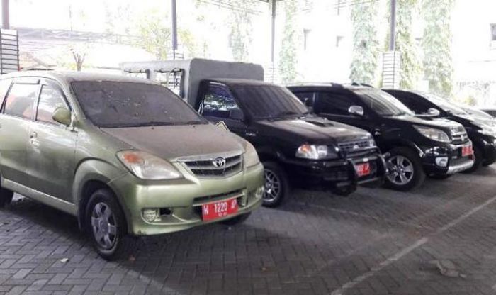 Pemkab Gresik Gelontorkan Rp 15 M Untuk Mobil Operasional Polres, Kodim, dan Forkopimda Pemkab Gresik Gelontorkan Rp 15 M Untuk Mobil Operasional Polres, Kodim, dan Forkopimda