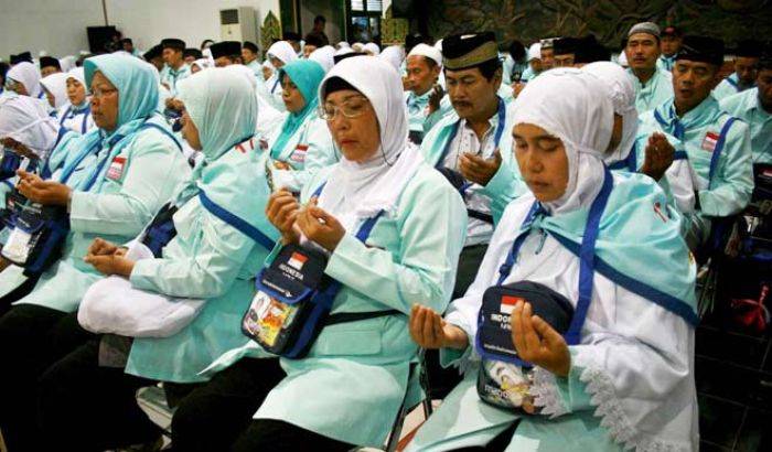 CJH Asal Malang 511 Perempuan dari Total 870 Orang CJH Asal Malang 511 Perempuan dari Total 870 Orang