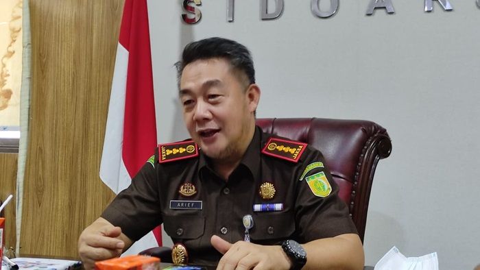 Tumpukan Ribuan Identitas Pelanggar Prokes Bikin Bingung Kejari Sidoarjo Tumpukan Ribuan Identitas Pelanggar Prokes Bikin Bingung Kejari Sidoarjo