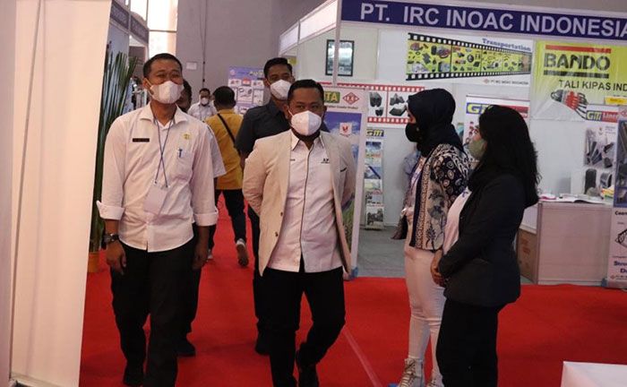 Hadir di Pembukaan APN 2022 Expo, Bupati Gresik Ajak Pelaku UMKM Manfatkan e-Katalog Hadir di Pembukaan APN 2022 Expo, Bupati Gresik Ajak Pelaku UMKM Manfatkan e-Katalog