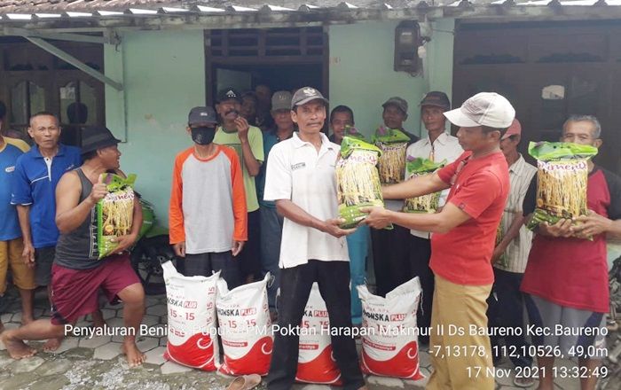 Tingkatkan Hasil Pertanian, ​Pemkab Bojonegoro Salurkan Bantuan Pupuk Subsidi dan Benih Padi