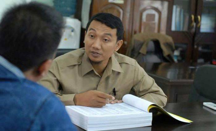 Dewan segera Panggil Diknas Jombang, Tegaskan Larangan Bisnis Pengadaan LKS Dewan segera Panggil Diknas Jombang, Tegaskan Larangan Bisnis Pengadaan LKS