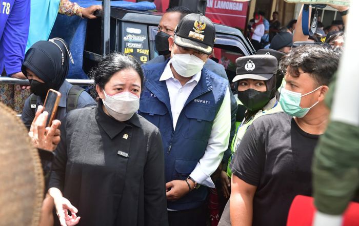 Kunjungi Pasar Ikan Lamongan, Ketua DPR RI Puan Maharani Serap Aspirasi Masyarakat Kunjungi Pasar Ikan Lamongan, Ketua DPR RI Puan Maharani Serap Aspirasi Masyarakat
