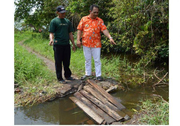 Bentrok Massal Nyaris Terjadi di Tanggulangin Sidoarjo Bentrok Massal Nyaris Terjadi di Tanggulangin Sidoarjo