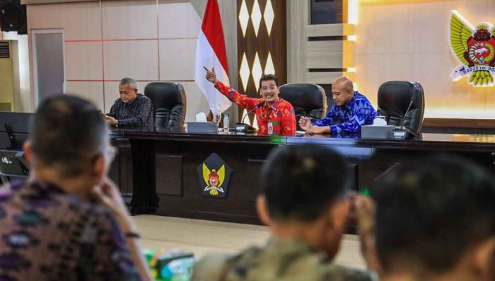 Pemkot Kediri Sosialisasikan Layanan Adminduk via Forum RT/RW Pemkot Kediri Sosialisasikan Layanan Adminduk via Forum RT/RW