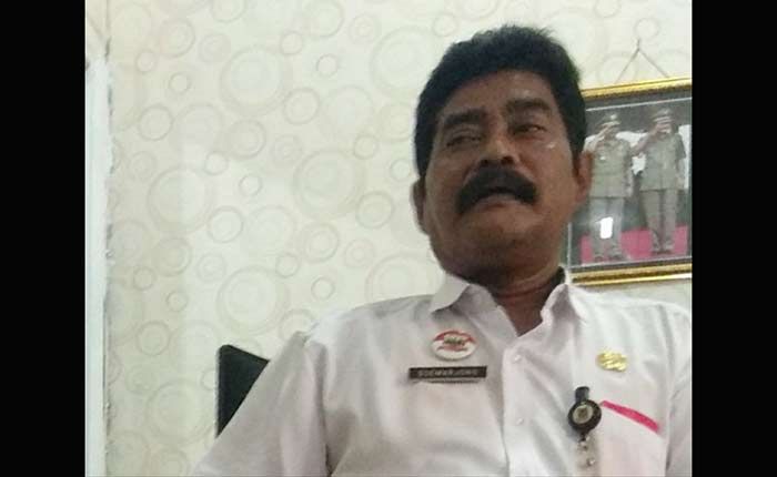 Terancam Dipecat, Kepala Dinas Perizinan Kota Mojokerto Kepergok Hadiri Acara Paslon Akrap Terancam Dipecat, Kepala Dinas Perizinan Kota Mojokerto Kepergok Hadiri Acara Paslon Akrap