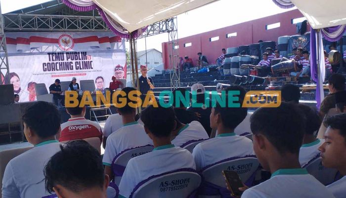 Ratusan Atlet Muda Sepak Bola di Pamekasan Ikuti Penguatan Ideologi Pancasila Ratusan Atlet Muda Sepak Bola di Pamekasan Ikuti Penguatan Ideologi Pancasila