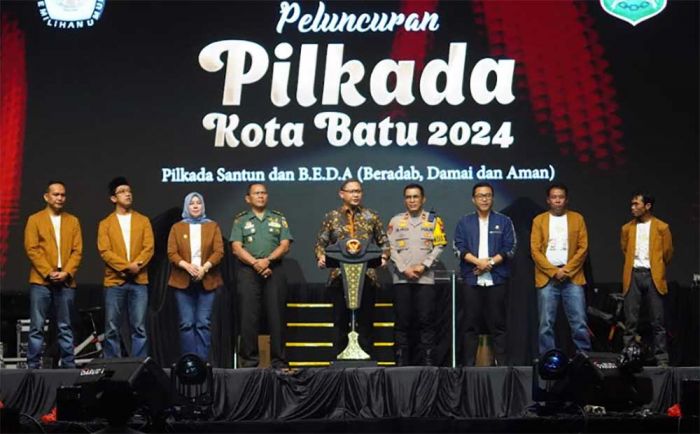 Usung Tema Santun dan BEDA, KPU Luncurkan Tahapan Pilkada Kota Batu 2024 yang Dimeriahkan Gilga Usung Tema Santun dan BEDA, KPU Luncurkan Tahapan Pilkada Kota Batu 2024 yang Dimeriahkan Gilga