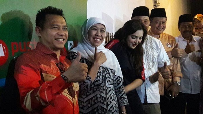 800 Ribu Petani Tebu Pilih Dukung Khofifah-Emil 800 Ribu Petani Tebu Pilih Dukung Khofifah-Emil