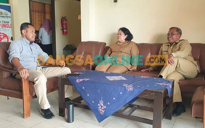 Nelayan Dilarang Ekspor Kepiting, Anggota Fraksi Gerindra DPRD Gresik Datangi DKP Nelayan Dilarang Ekspor Kepiting, Anggota Fraksi Gerindra DPRD Gresik Datangi DKP
