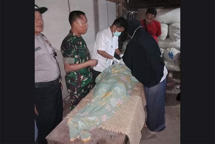 Wanita di Ngawi Tewas Disambar Petir Wanita di Ngawi Tewas Disambar Petir