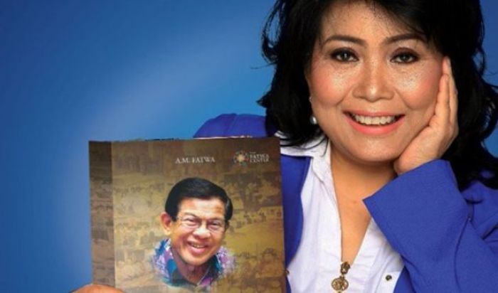 Heboh Putri AM Fatwa Bakal Bersuami Bule Kristen, Warganet Salfok Foto Heboh Putri AM Fatwa Bakal Bersuami Bule Kristen, Warganet Salfok Foto