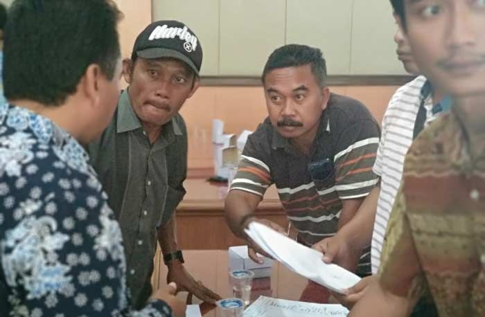 Penetapan Hasil Penghitungan Suara Pilkades Watukarung Pacitan Terancam Ditunda Penetapan Hasil Penghitungan Suara Pilkades Watukarung Pacitan Terancam Ditunda
