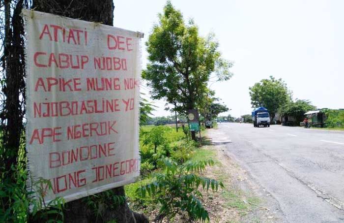 Panwaskab Bojonegoro Minta Pemasangan Poster Tak Salahi Aturan