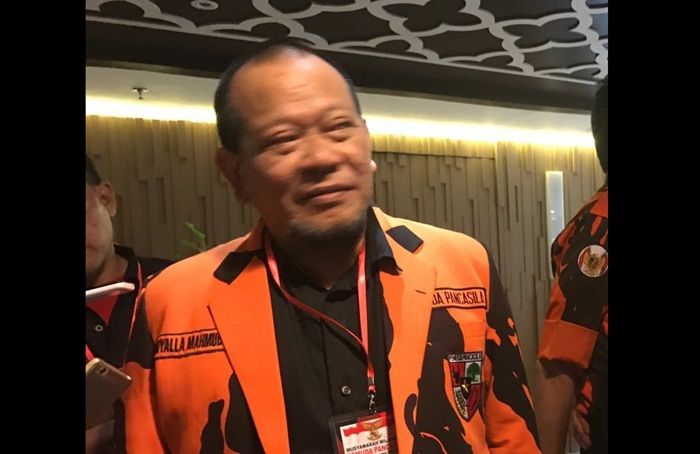 Hingga Deadline Berakhir Hari Ini, La Nyalla Masih Belum Dapat Rekom PAN Hingga Deadline Berakhir Hari Ini, La Nyalla Masih Belum Dapat Rekom PAN