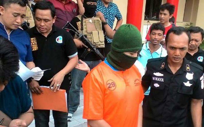 Jual Narkoba, Bos Diskotik di Surabaya Dibekuk Jual Narkoba, Bos Diskotik di Surabaya Dibekuk