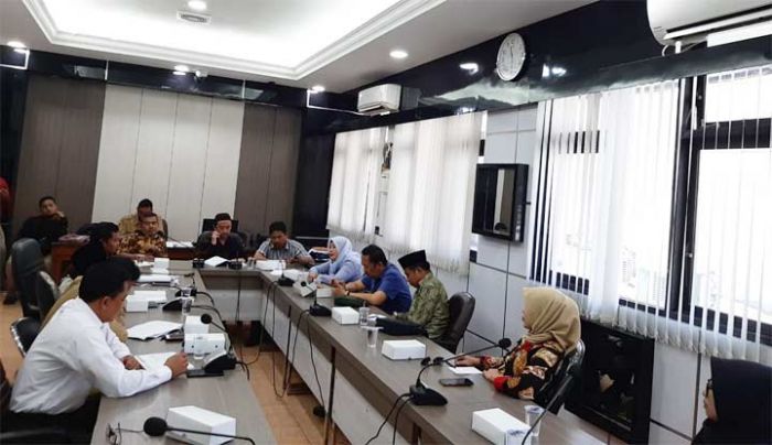 PKH Salah Sasaran, Komisi IV DPRD Gresik Panggil Pendamping Program PKH Salah Sasaran, Komisi IV DPRD Gresik Panggil Pendamping Program