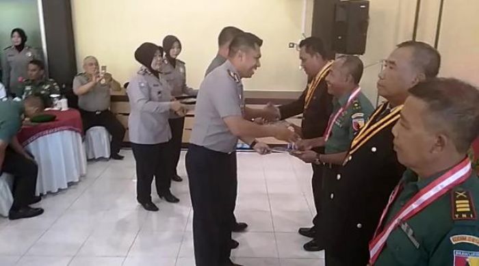 Polres dan Kodim Lamongan Lepas 55 Purna Bhakti Polres dan Kodim Lamongan Lepas 55 Purna Bhakti