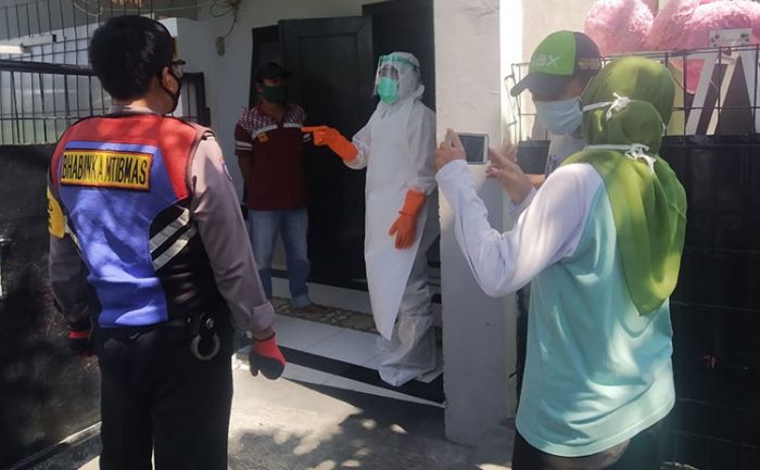 Sepenggal Kisah Kampung Tangguh di Surabaya saat Tangani Warga Penderita Covid-19 Sepenggal Kisah Kampung Tangguh di Surabaya saat Tangani Warga Penderita Covid-19