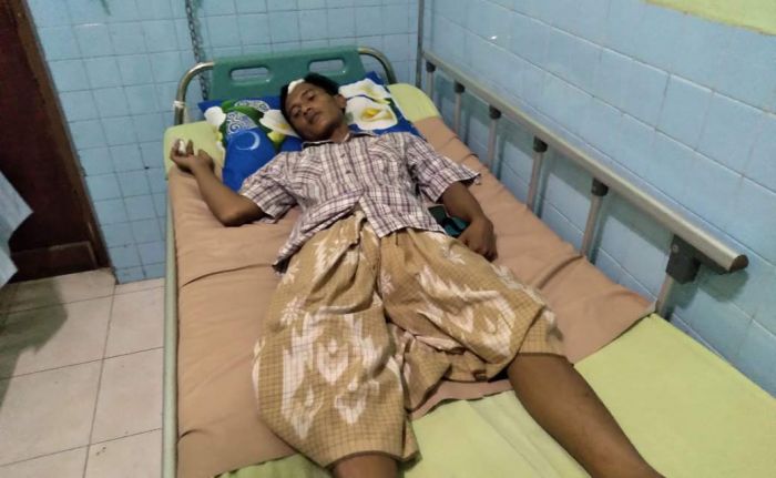 Pasutri di Probolinggo Dibacok Keponakan Hingga Terluka Parah Pasutri di Probolinggo Dibacok Keponakan Hingga Terluka Parah