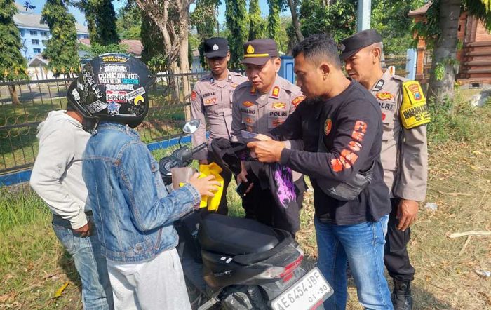 Amankan Arus Suran Agung PSHW di Magetan, Polres Madiun Kota Terjunkan Ratusan Personel Amankan Arus Suran Agung PSHW di Magetan, Polres Madiun Kota Terjunkan Ratusan Personel