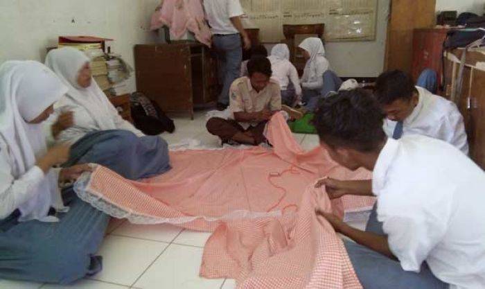 Asah Keterampilan Siswa, Strategi SMA Muallimin Tuban untuk Hadapi MEA Asah Keterampilan Siswa, Strategi SMA Muallimin Tuban untuk Hadapi MEA