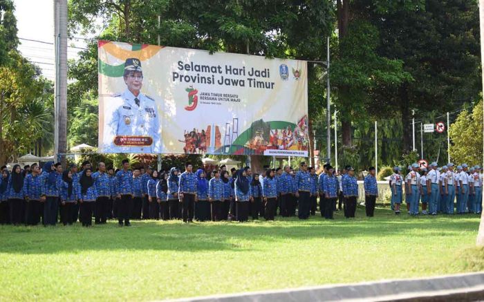 Pj Wali Kota Kediri Pimpin Upacara Hari Jadi ke-79 Jawa Timur Pj Wali Kota Kediri Pimpin Upacara Hari Jadi ke-79 Jawa Timur