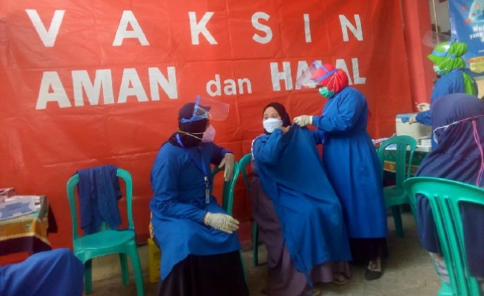 Komitmen Lawan Covid-19, Rumah Zakat-UPT Puskesmas Bulangan Haji Gelar Vaksinasi Gratis Komitmen Lawan Covid-19, Rumah Zakat-UPT Puskesmas Bulangan Haji Gelar Vaksinasi Gratis