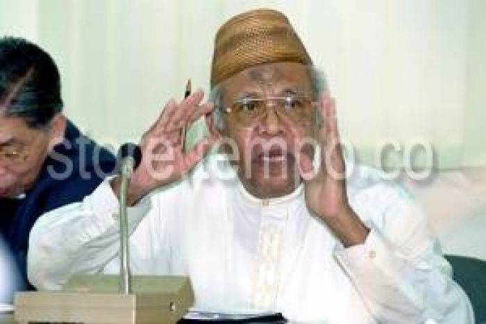 KH Abdul Wahab Polpoke: Pengurus NU yang Paksakan AHWA Cari Penghidupan di NU KH Abdul Wahab Polpoke: Pengurus NU yang Paksakan AHWA Cari Penghidupan di NU