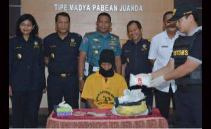 Pulang dari Malaysia, TKI Asal Pamekasan Selundupkan Sabu-sabu Pulang dari Malaysia, TKI Asal Pamekasan Selundupkan Sabu-sabu