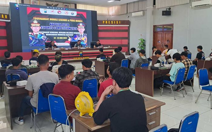 Satreskoba Polres Tuban Gelar Seleksi Tim PUBG dan Mobile Legend Piala Kapolda Jatim Satreskoba Polres Tuban Gelar Seleksi Tim PUBG dan Mobile Legend Piala Kapolda Jatim