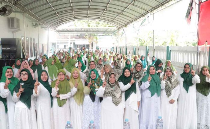 Jaringan Perempuan Nahdliyin di Bangkalan Dukung Pasangan AMIN di Pilpres 2024 Jaringan Perempuan Nahdliyin di Bangkalan Dukung Pasangan AMIN di Pilpres 2024