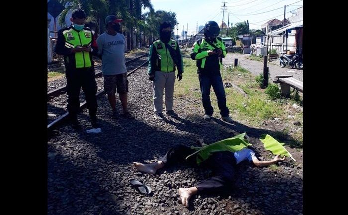 Nekat Tabrakkan Diri ke Kereta Api, Mr X di Sidoarjo Tewas Seketika