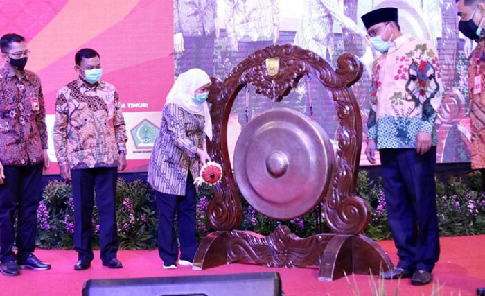 Gelar Misi Dagang Hybrid, Pemprov Jatim Gandeng Tiga Provinsi Mitra Catat Transaksi Rp 168 Miliar Gelar Misi Dagang Hybrid, Pemprov Jatim Gandeng Tiga Provinsi Mitra Catat Transaksi Rp 168 Miliar