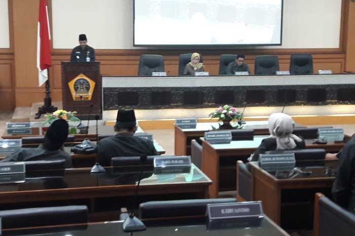 Pansus Minta Revisi RPJMD DPRD Gresik Dimusrebangkan Dulu Pansus Minta Revisi RPJMD DPRD Gresik Dimusrebangkan Dulu