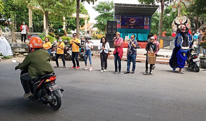 Terjunkan Artis SDG, Pengusaha Gresik Galang Donasi untuk Korban Erupsi Semeru di Lumajang