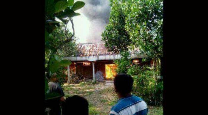 Ditinggal ke Sawah, Rumah di Desa Munggut Ngawi Terbakar