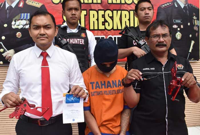 Bobol Kartu ATM, Pria Asal Sumatra ini Diringkus Bobol Kartu ATM, Pria Asal Sumatra ini Diringkus