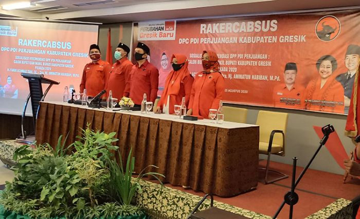 Rakercabsus, DPC PDIP Gresik Siap PAW Anggota Fraksi Mbalelo Rakercabsus, DPC PDIP Gresik Siap PAW Anggota Fraksi Mbalelo