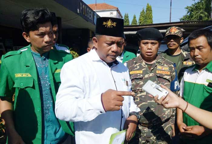 Anggota Banser Meninggal Setelah Ditahan di Polsek Buduran Anggota Banser Meninggal Setelah Ditahan di Polsek Buduran
