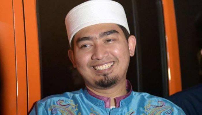 Ustadz Solmed Bantah Dikeroyok Jamaah Ustadz Solmed Bantah Dikeroyok Jamaah