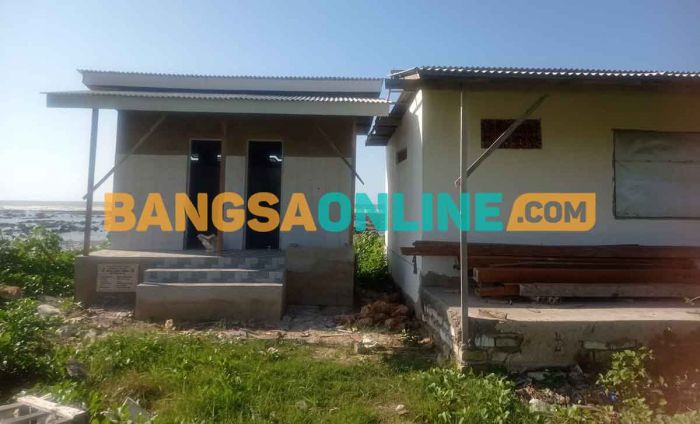 Bangunan MCK di Desa Bira Timur Diaudit Inspektorat Sampang Bangunan MCK di Desa Bira Timur Diaudit Inspektorat Sampang
