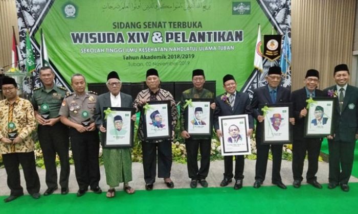 Wisuda ke-14, Lulusan Stikes NU Tuban Makin Profesional Wisuda ke-14, Lulusan Stikes NU Tuban Makin Profesional