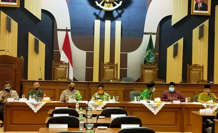 ​Evaluasi Penanganan Corona, Pansus Gelar Rapat dengan Satgas Covid-19 Kabupaten Pasuruan