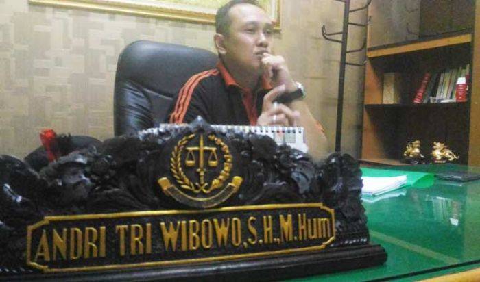 Kejari Sidoarjo segera Limpahkan Kasus Rifai ke Pengadilan dalam Minggu ini Kejari Sidoarjo segera Limpahkan Kasus Rifai ke Pengadilan dalam Minggu ini