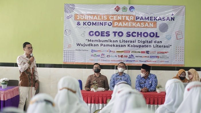 JCP Gaungkan Lagi Gerakan Literasi Digital Goes to School di SMP dan SMA Sabilul Ihsan Pamekasan